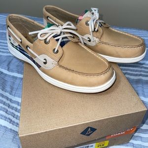 Sperry boat shoes